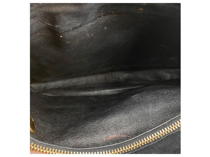 Chanel Vintage gesteppte Schultertasche aus Lammfell Schwarz - Ansicht 7