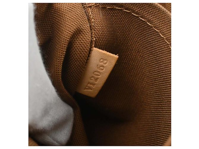 Louis Vuitton Tivoli Monogram PM Marrone - vista 5
