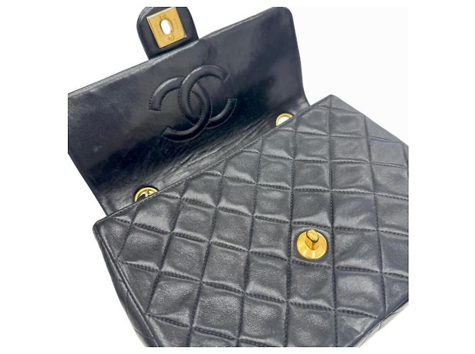 Borsa a Spalla Chanel Mini Matelasse 20 Chain Nero - vista 13