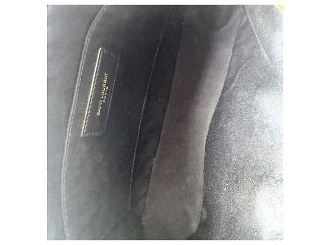 Bolsa de ombro Lou Camera em couro acolchoado Saint Laurent Verde - vista 10