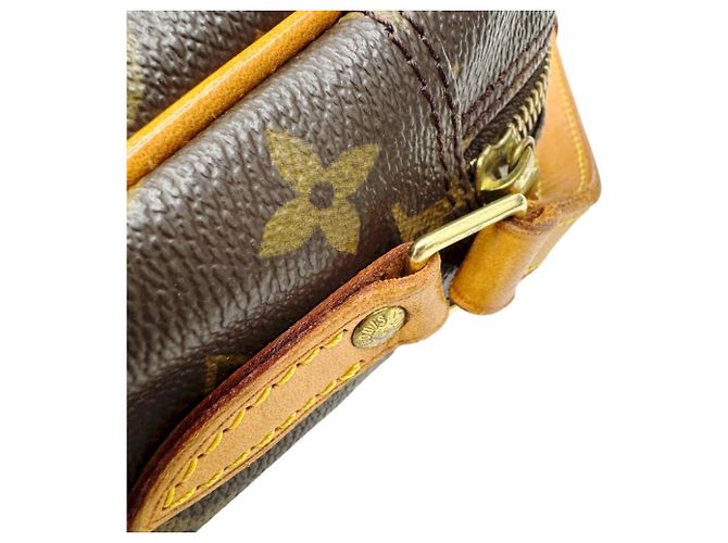 Borsa a Spalla Louis Vuitton Trocadero 27 Marrone - vista 11
