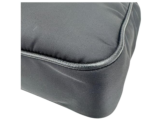Borsa in nylon PRADA Re Edition 2005 Nero - vista 7