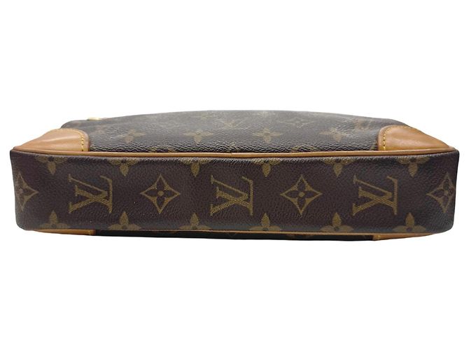 Clutch Louis Vuitton Marly Dragonne Monogram Marrone - vista 5