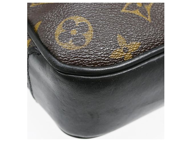 Louis Vuitton Bass Messenger Macassar Monogram Canvas PM Marrone - vista 6