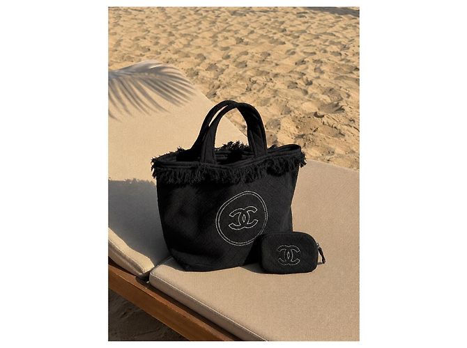 Sac Cabas Chanel em Tecido Acolchoado e Pochette, Preto - vista 2
