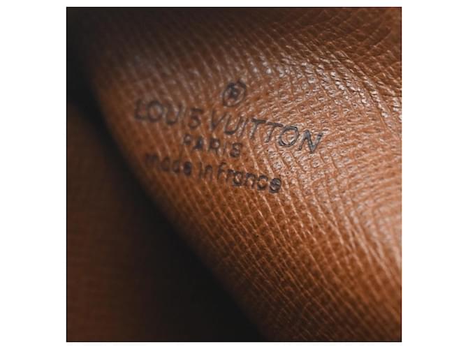 Louis Vuitton Papillon Monogram 26 Marrone - vista 6