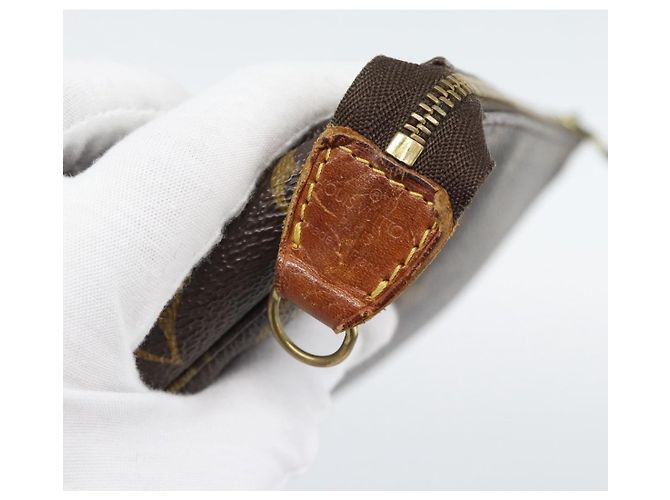 Louis Vuitton Pochette Accessoires Monogram Large Marrone - vista 6