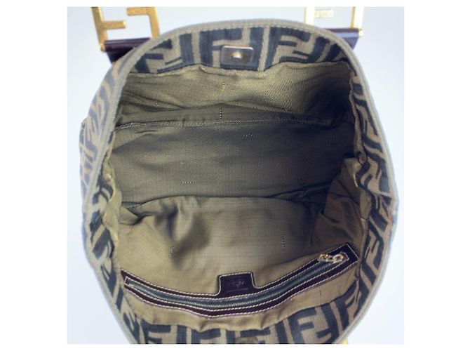 Fendi Zucca Canvas Tote Bag in Braun - Ansicht 8