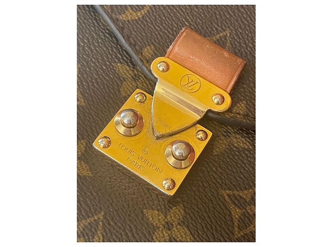 Metis Louis Vuitton Pochette Métis MM Monogram Marrone - vista 19
