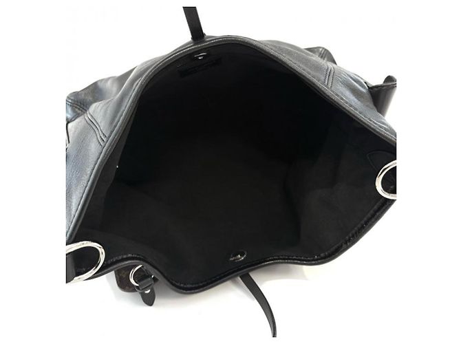 Borsa a tracolla Louis Vuitton Carryall Cargo Vibe PM Nero - vista 4