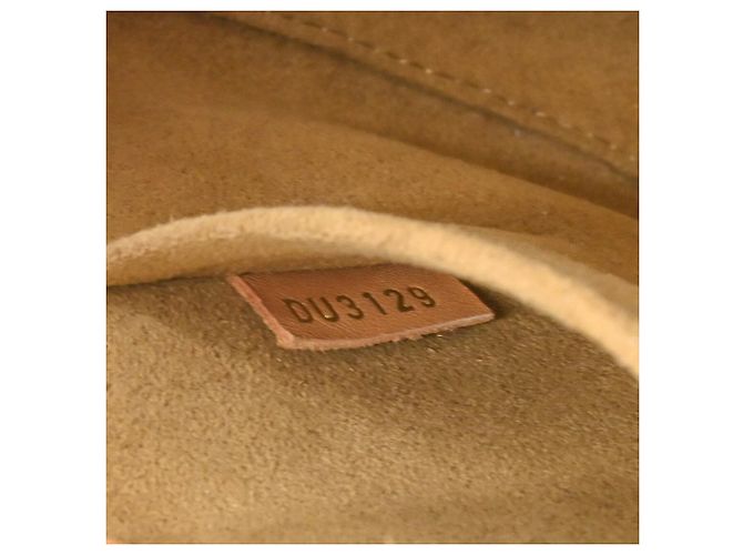 Borsa a Spalla Louis Vuitton Monogram Boite Chapeau Souple MM Marrone - vista 14