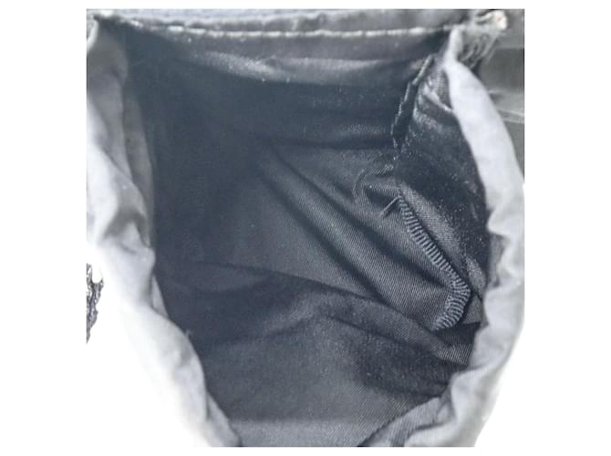 Borsa a tracolla in nylon nero Prada - vista 13