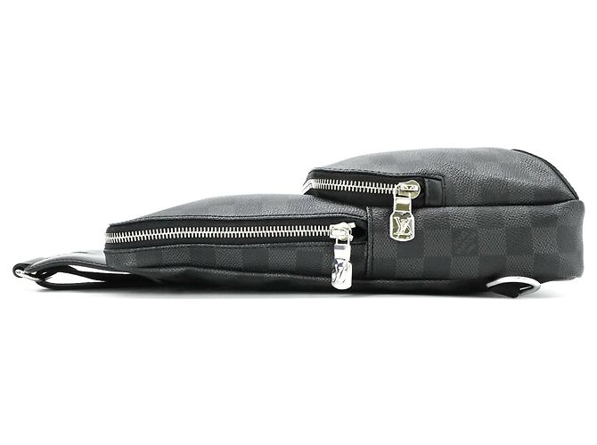 Borsa a tracolla Louis Vuitton Avenue Nero - vista 4
