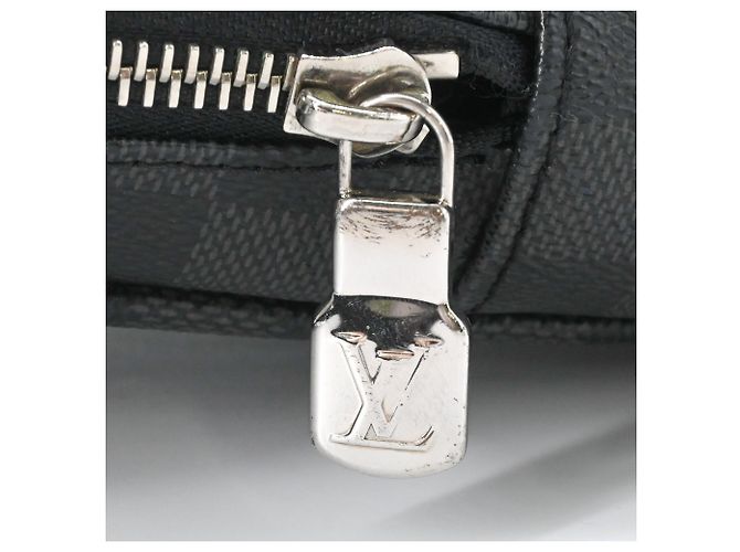 Borsa a tracolla Louis Vuitton Avenue Nero - vista 7
