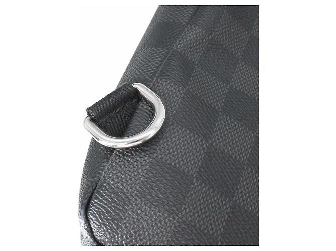 Borsa a tracolla Louis Vuitton Avenue Nero - vista 9