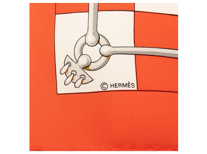 Hermès Sciarpa/Foulard Hermes Carre 90 Cliquetis Bianco Rosso - vista 5
