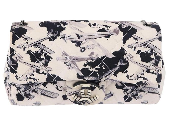 CHANEL Matelasse 25 Airline Shoulder Bag Canvas White Silver CC Auth 195026SAM Argento Bianco - vista 2