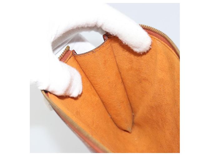 LOUIS VUITTON Epi Pochette Accessoires Cartera Marrón M52953 LV Auth 193411 Castaño - vista 19