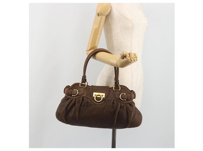 Borsa Salvatore Ferragamo Gancini in pelle marrone oro Auth 193788 D'oro - vista 24