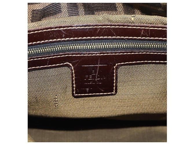 FENDI Zucca Canvas Mamma Baguette Borsa a Spalla Marrone Nero Auth 194939V - vista 15
