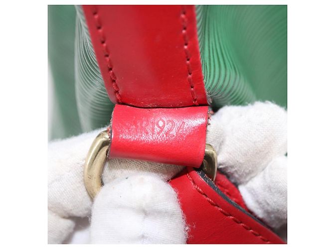 Borsa a Spalla LOUIS VUITTON Epi Petit Noe Verde Rosso M44147 LV Auth BA14655A - vista 12