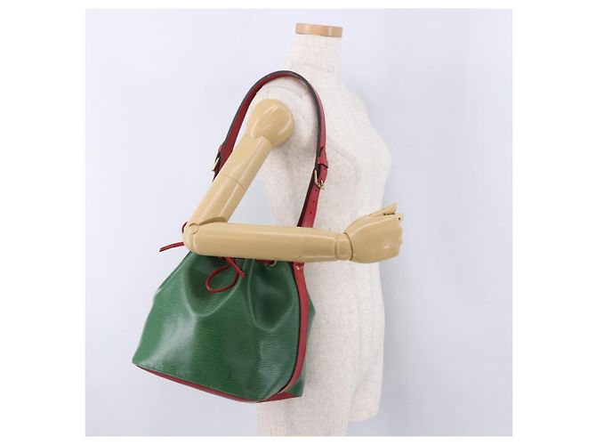 Borsa a Spalla LOUIS VUITTON Epi Petit Noe Verde Rosso M44147 LV Auth BA14655A - vista 20