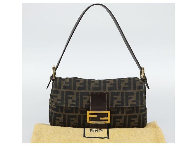 FENDI Zucca Canvas Mamma Baguette Borsa a Spalla Marrone Nero Auth 195009M - vista 23