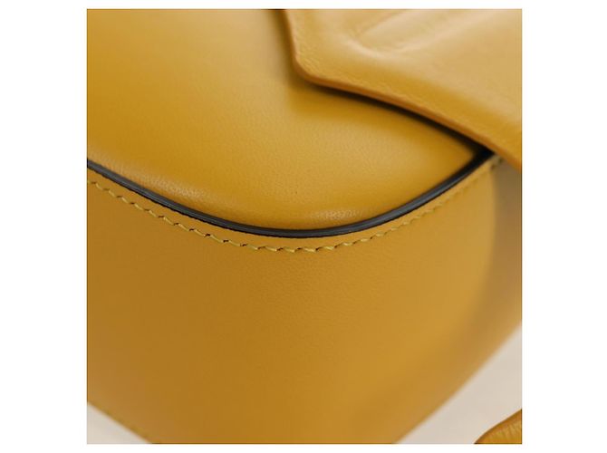 FENDI x FRGMT x POKEMON Dragonite Mamma Baguette Gialla 8BR600 Auth 167467SM Giallo - vista 16