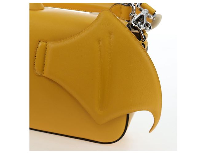 FENDI x FRGMT x POKEMON Dragonite Mamma Baguette Gialla 8BR600 Auth 167467SM Giallo - vista 17