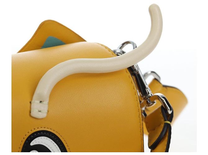 FENDI x FRGMT x POKEMON Dragonite Mamma Baguette Gialla 8BR600 Auth 167467SM Giallo - vista 20