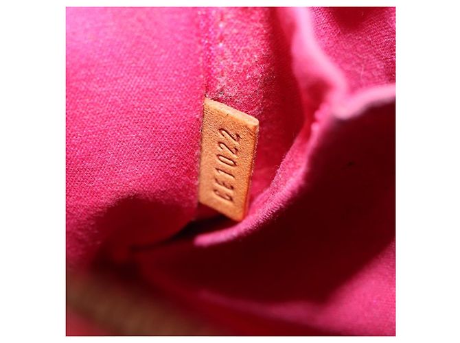 LOUIS VUITTON Monogram Vernis Sullivan Vertical Fuchsia Pink M91259 Auth 195267 Rosa Fuschia - vista 12