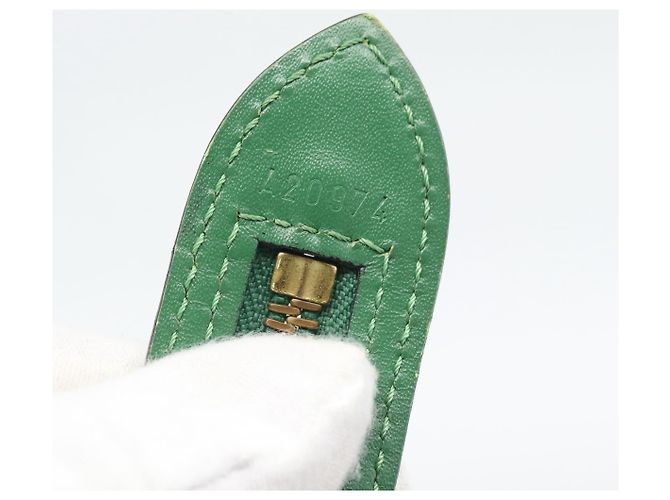 LOUIS VUITTON Epi Saint Jacques Borsa a Spalla Green M52264 Auth gh2294 Verde - vista 12