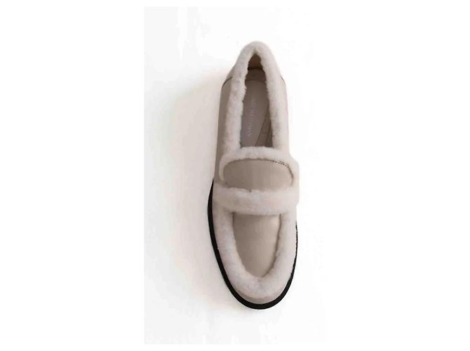 Mocassini Stuart Weitzman in pelle ecru Crudo - vista 6