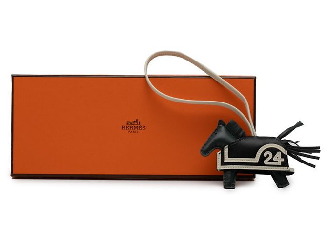 Hermès Accessorio per borsa Hermes Rodeo Charm 24 PM Marrone Nero - vista 4
