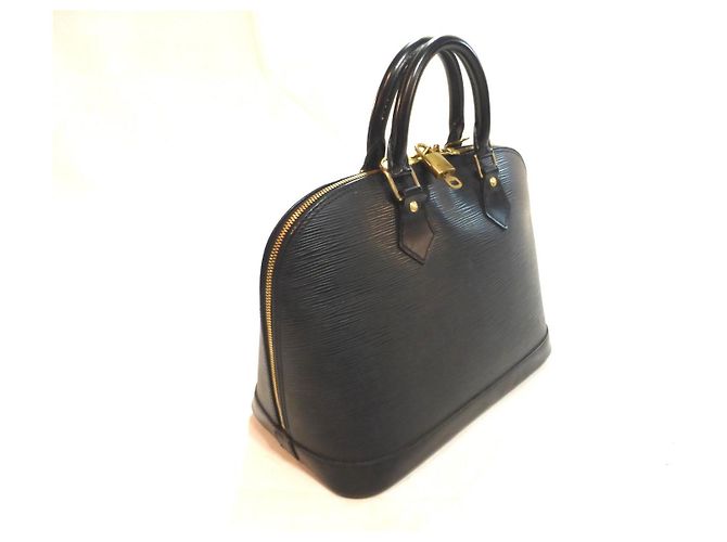Louis Vuitton Alma PM Pelle Epi Nero - vista 6
