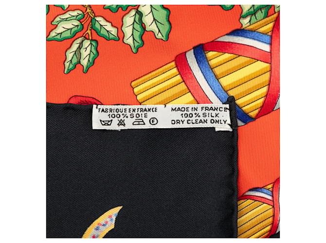 Sciarpa Hermès Carre 90 - Liberté, Égalité, Fraternité Nero Rosso - vista 7