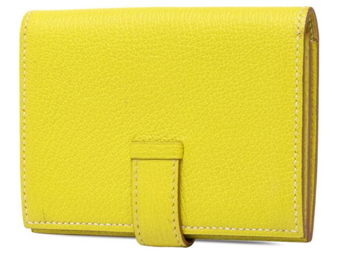 Tarjetero bi-fold Hermès Bearn Amarillo - vista 2