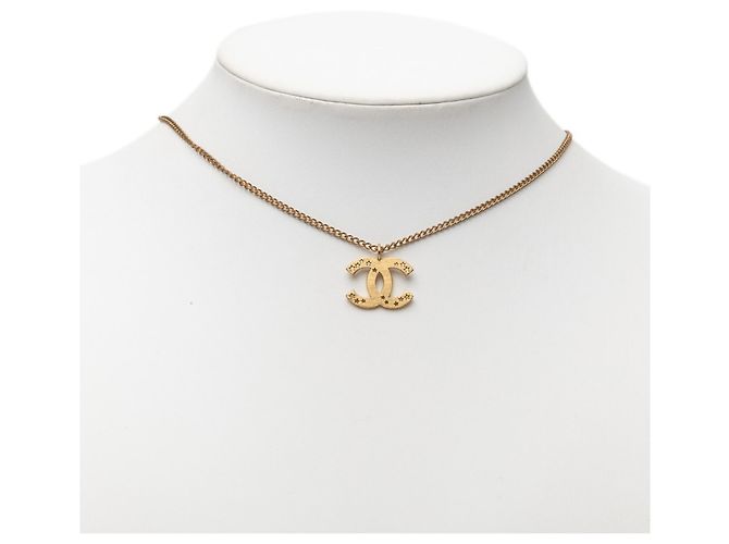 Collana con pendente a catena con il logo Coco di Chanel D'oro - vista 5