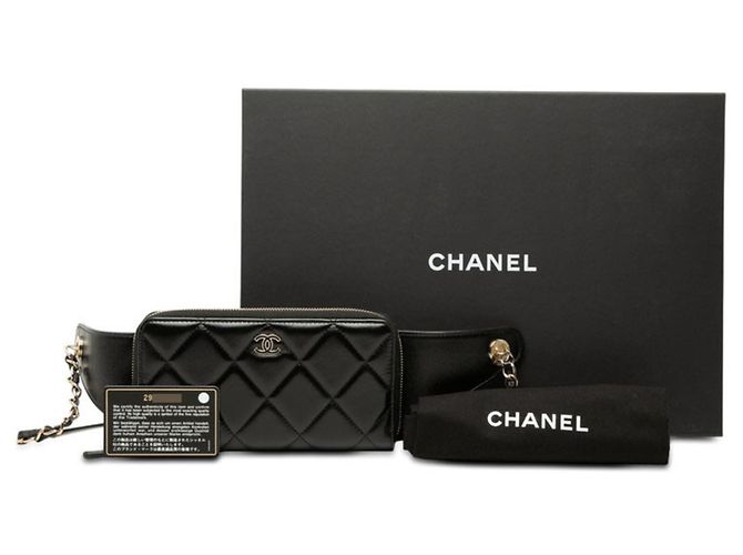 Cambon Portafoglio Chanel Coco Mark Matelassé in agnello nero - vista 7
