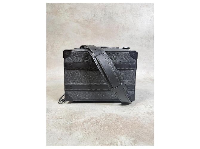 Louis Vuitton Handle Soft Trunk Monogram Taurillon Nero - vista 2