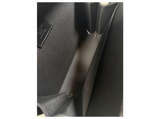 Louis Vuitton Handle Soft Trunk Monogram Taurillon Nero - vista 8