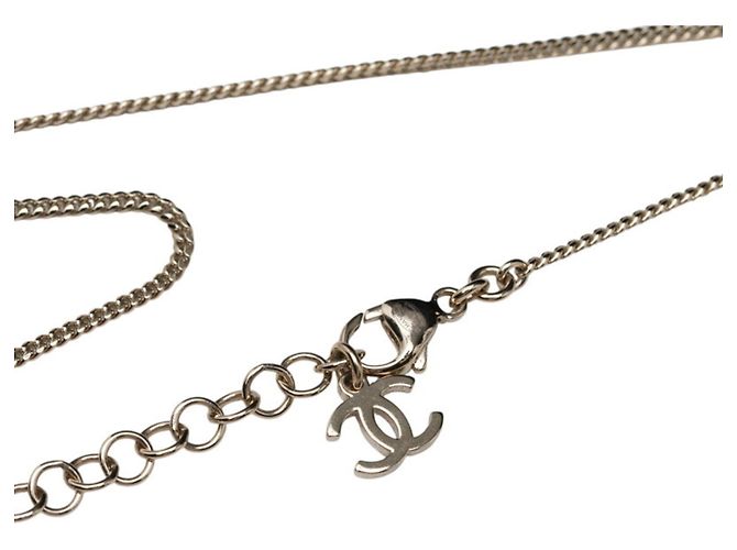 Collana Chanel Coco Mark Motivo Cuore Nero D'oro - vista 4