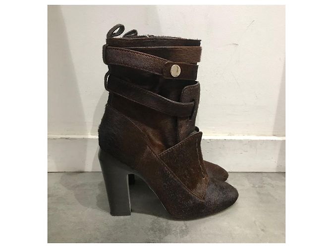 Botas Fendi de piel de becerro marrón Talla 39 Castaño - vista 2