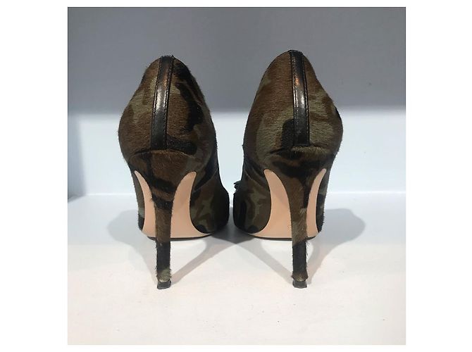 Décolleté Gianvito Rossi camouflage T.35,5 Cachi - vista 5
