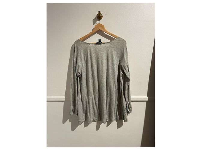 Camiseta DKNY gris T.S - vista 2
