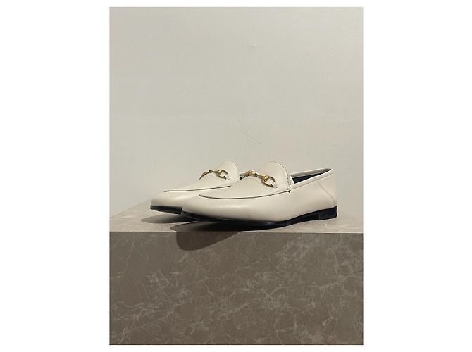 Mocassini Gucci bianchi T.41,5 Bianco - vista 3