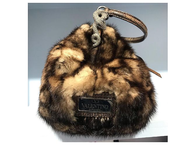 Valentino Garavani Bolsa Valentino de Pele Bege - vista 4