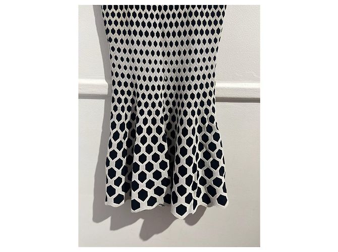 Kleid Alexander Mcqueen schwarz T.XS - Ansicht 3