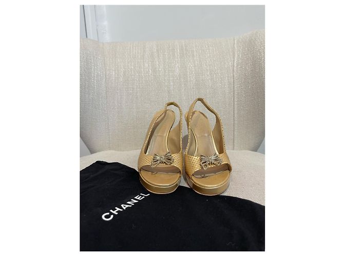 Décolleté Chanel beige T.36 - vista 11
