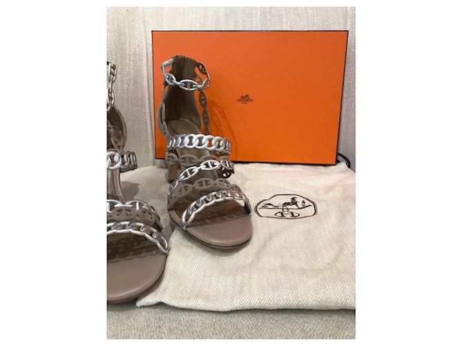 Hermès Sandali Hermes beige T.40 - vista 7